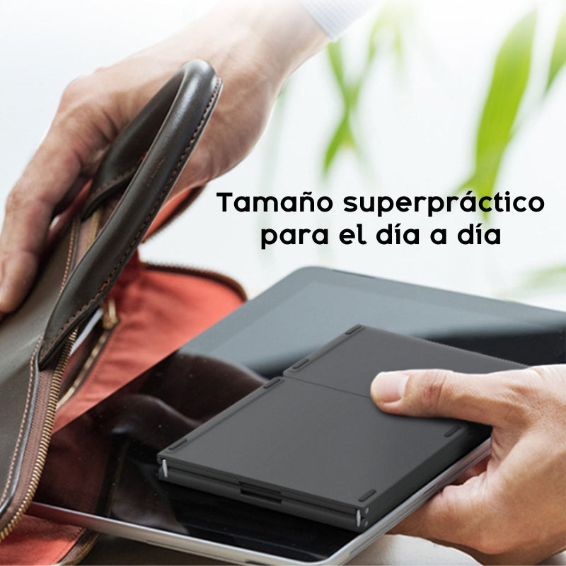 Teclado Bluetooth portátil
Teclado con touchpad integrado
Teclado compatible con Android, iOS y Windows
Teclado inalámbrico compacto
Teclado para tablet y smartphone
Teclado de viaje con touchpad
Teclado plegable Bluetooth
Teclado recargable de larga duración