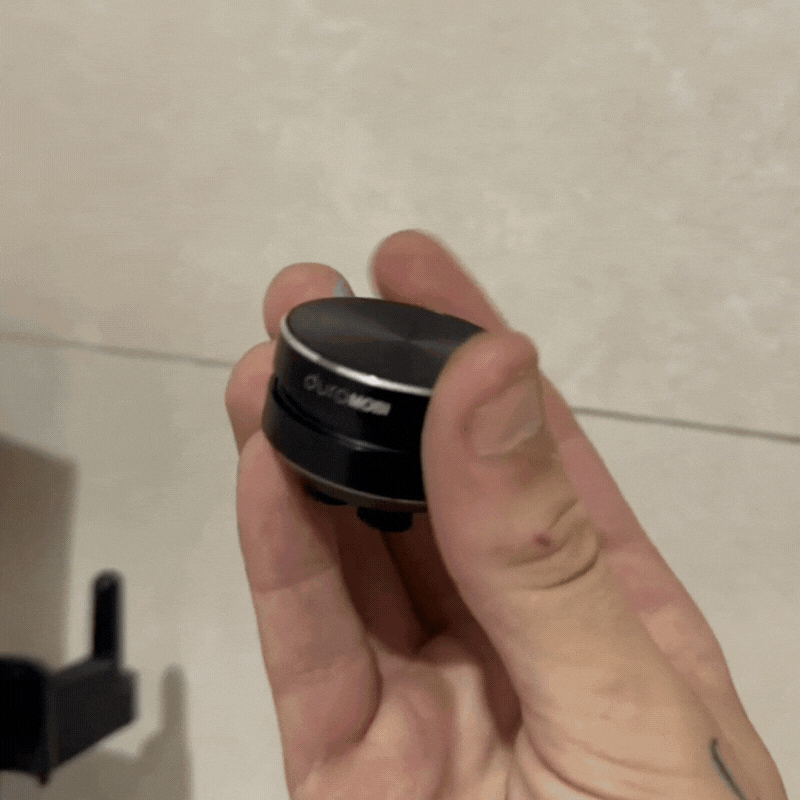 altavoz de conducción ósea
mini altavoz Bluetooth estéreo
altavoz portátil TWS
altavoz sin cables
altavoz para diferentes superficies
altavoz 115 db potente
altavoz innovador
altavoz para música y llamadas
mini speaker Bluetooth
gadget para sonido envolvente